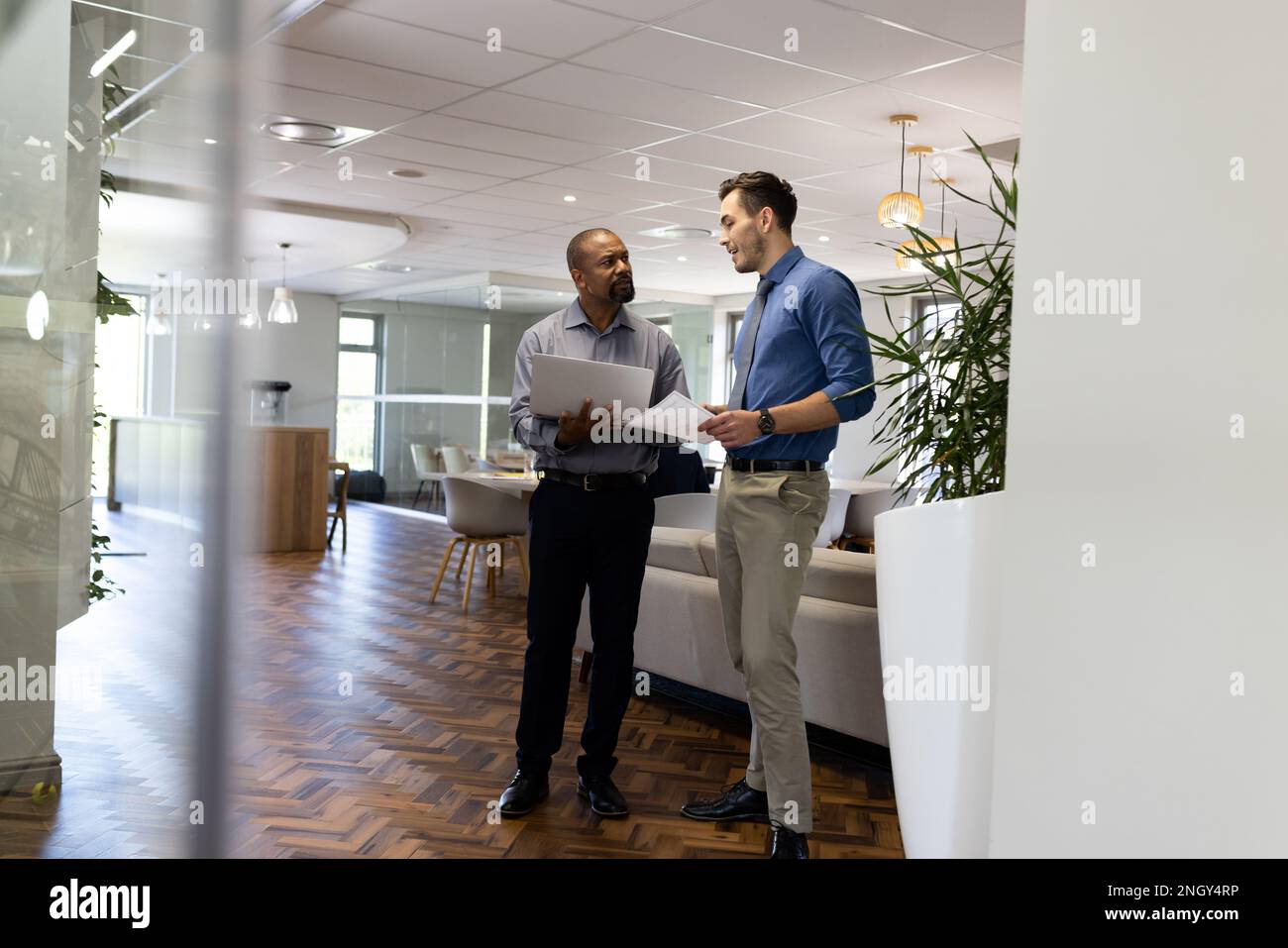 Diverse male colleagues hi-res stock photography and images - Alamy
