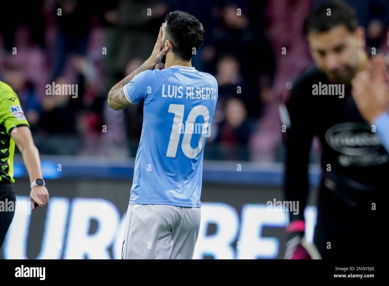 Lazio’s Spanish midfielder Luis Alberto missed penalty kick during the Serie A football match between Salernitana and  Lazio  at the Arechi Stadium in Salerno, southern Italy, on February 19, 2023. Stock Photo