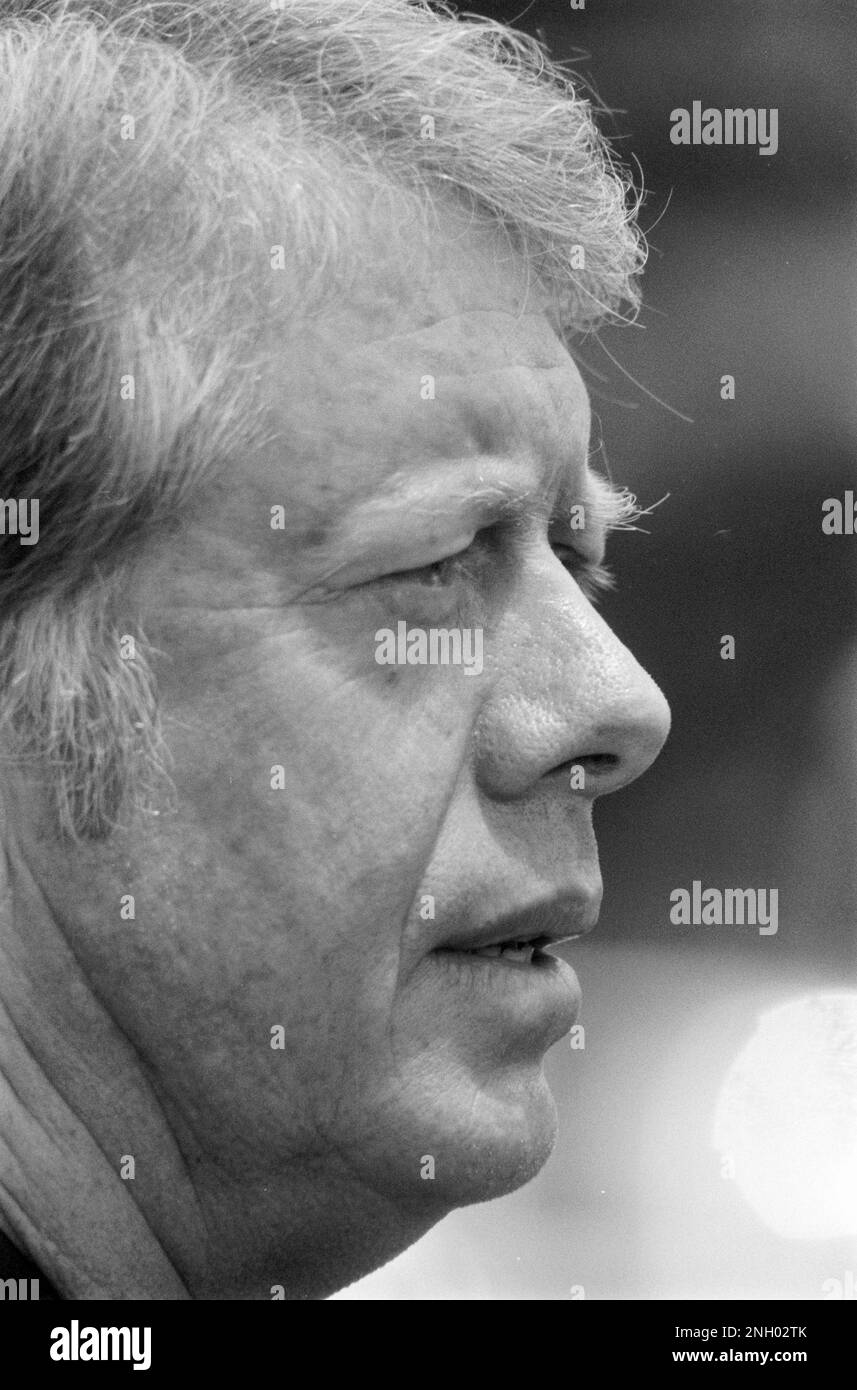 1976 Democratic presidential nominee Jimmy Carter and his vice