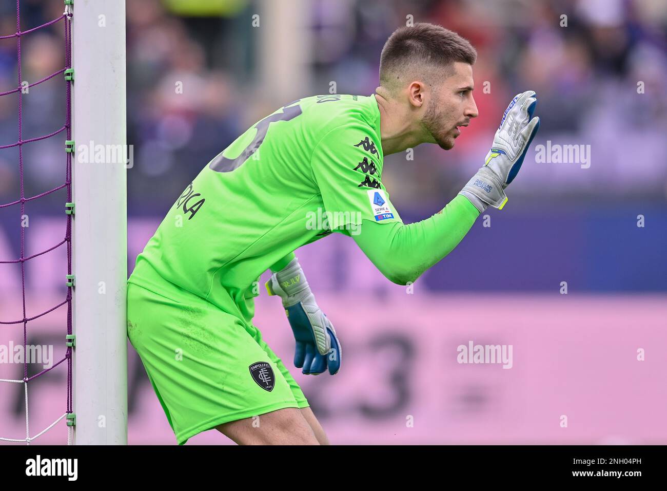 Florence, Italy. 19th Feb, 2023. Nicolas Gonzalez (ACF Fiorentina) during ACF  Fiorentina vs Empoli FC, italian soccer Serie A match in Florence, Italy,  February 19 2023 Credit: Independent Photo Agency/Alamy Live News