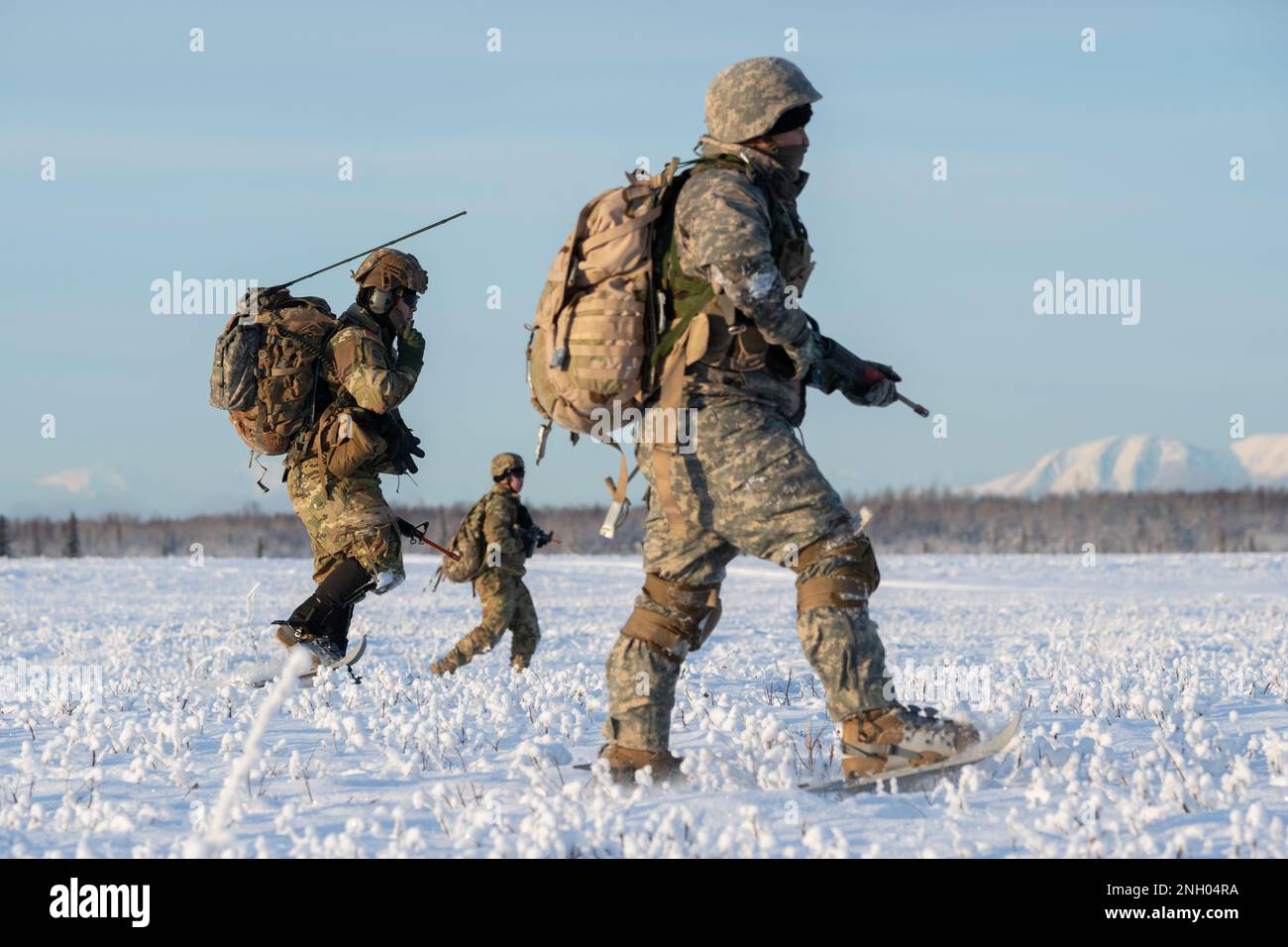 University of Alaska Army ROTC cadets maneuver to their objective ...