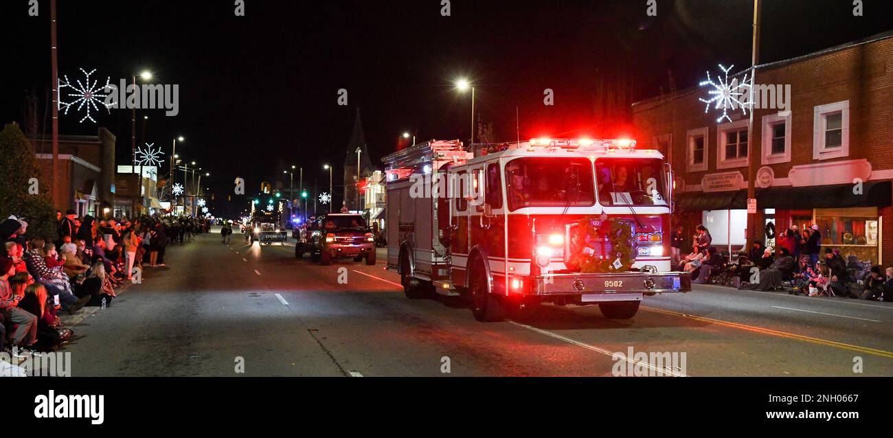Tullahoma christmas parade hires stock photography and images Alamy