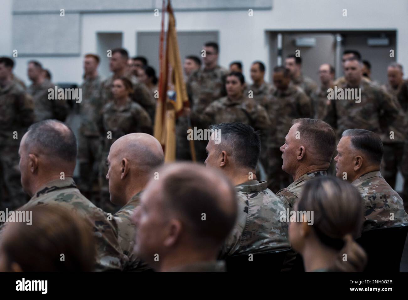 U.S. Army Col. Matthew James assumes command of the 81st Stryker Brigade Combat Team, Washington National Guard, from Col. James Perrin during a change of command ceremony on Camp Murray, Wash., December 4, 2022. In 2021, Perrin deployed as commander of Task Force Raven, the last U.S. task force to command a full nine-month rotation in the Joint Multinational Training Group-Ukraine. Stock Photo