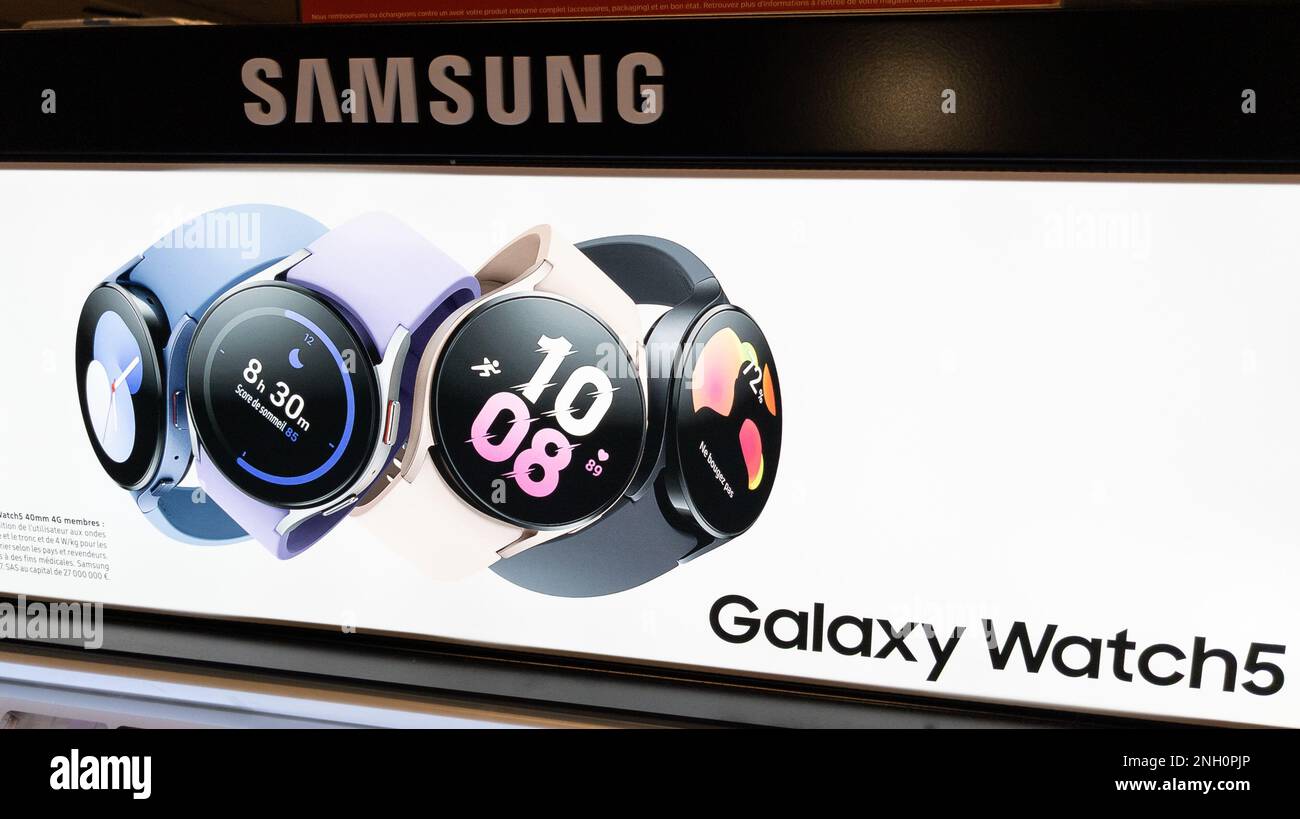Bordeaux , Aquitaine France 30 01 2023 Samsung galaxy watch 5 five