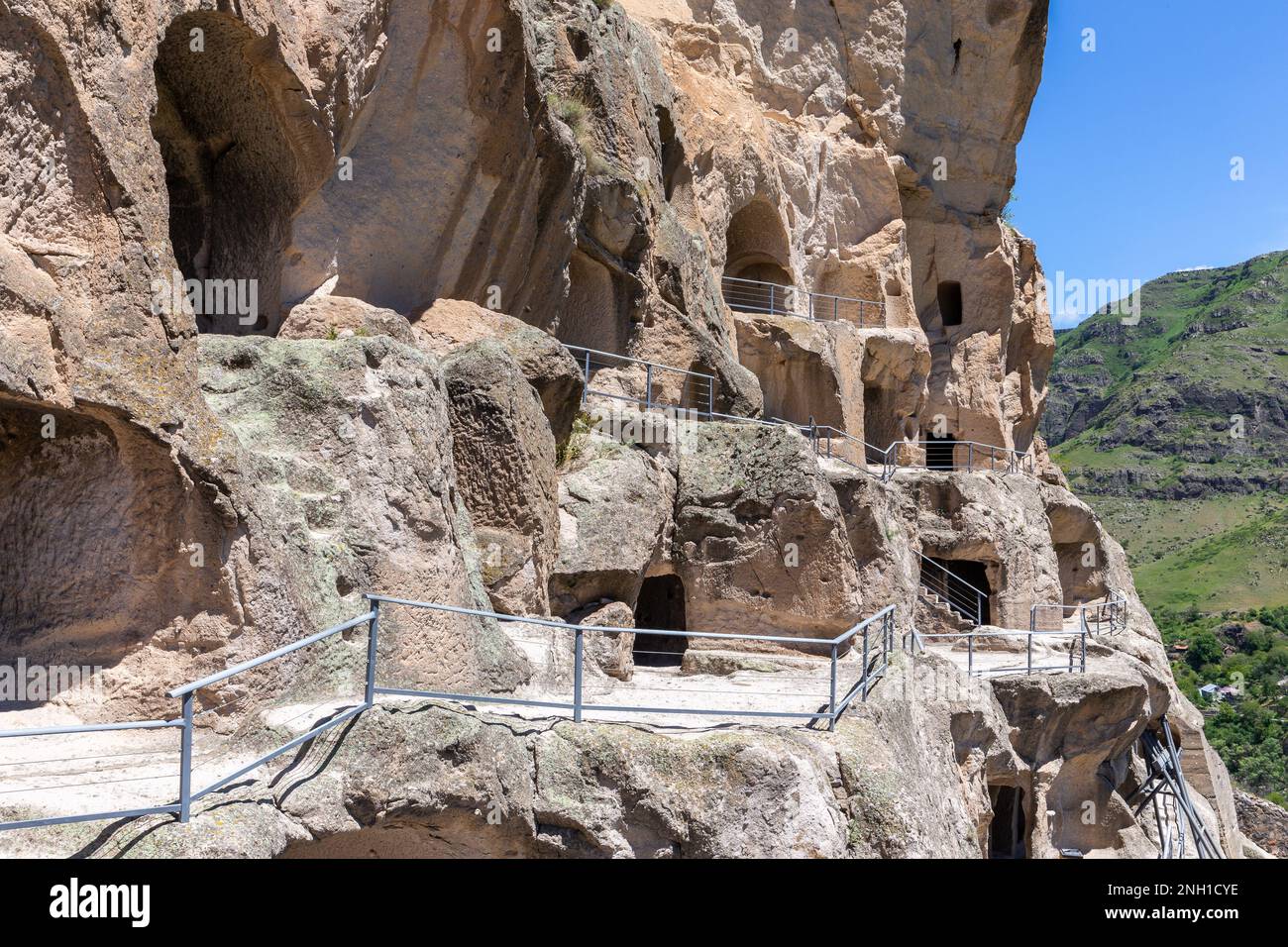 13 Cave Castles, Temples, and Buildings Carved In Mountains