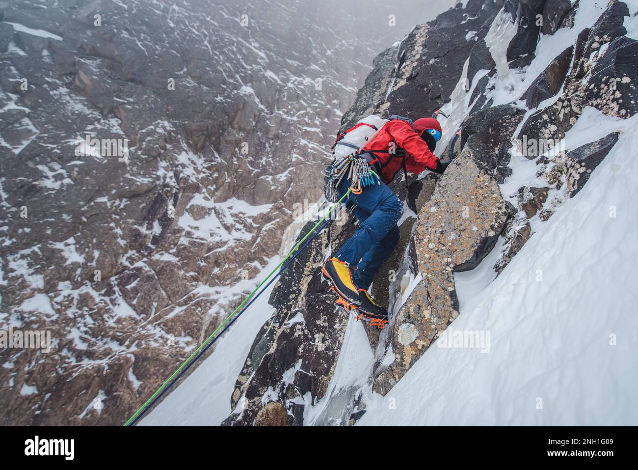 Ice climbing new england hi-res stock photography and images - Alamy