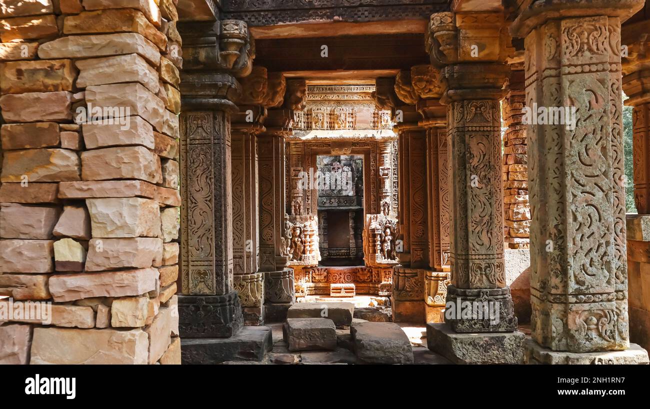 Carved Pillars at Chandela Temple, Ajaygarh Fort, Panna, Madhya Pradesh, India. Stock Photo