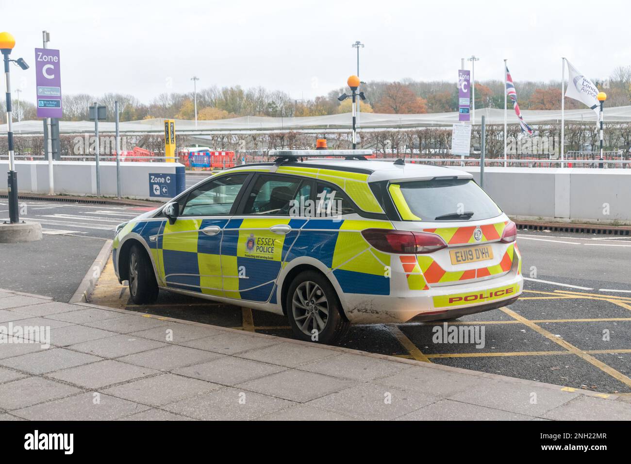 British police car hi-res stock photography and images - Alamy