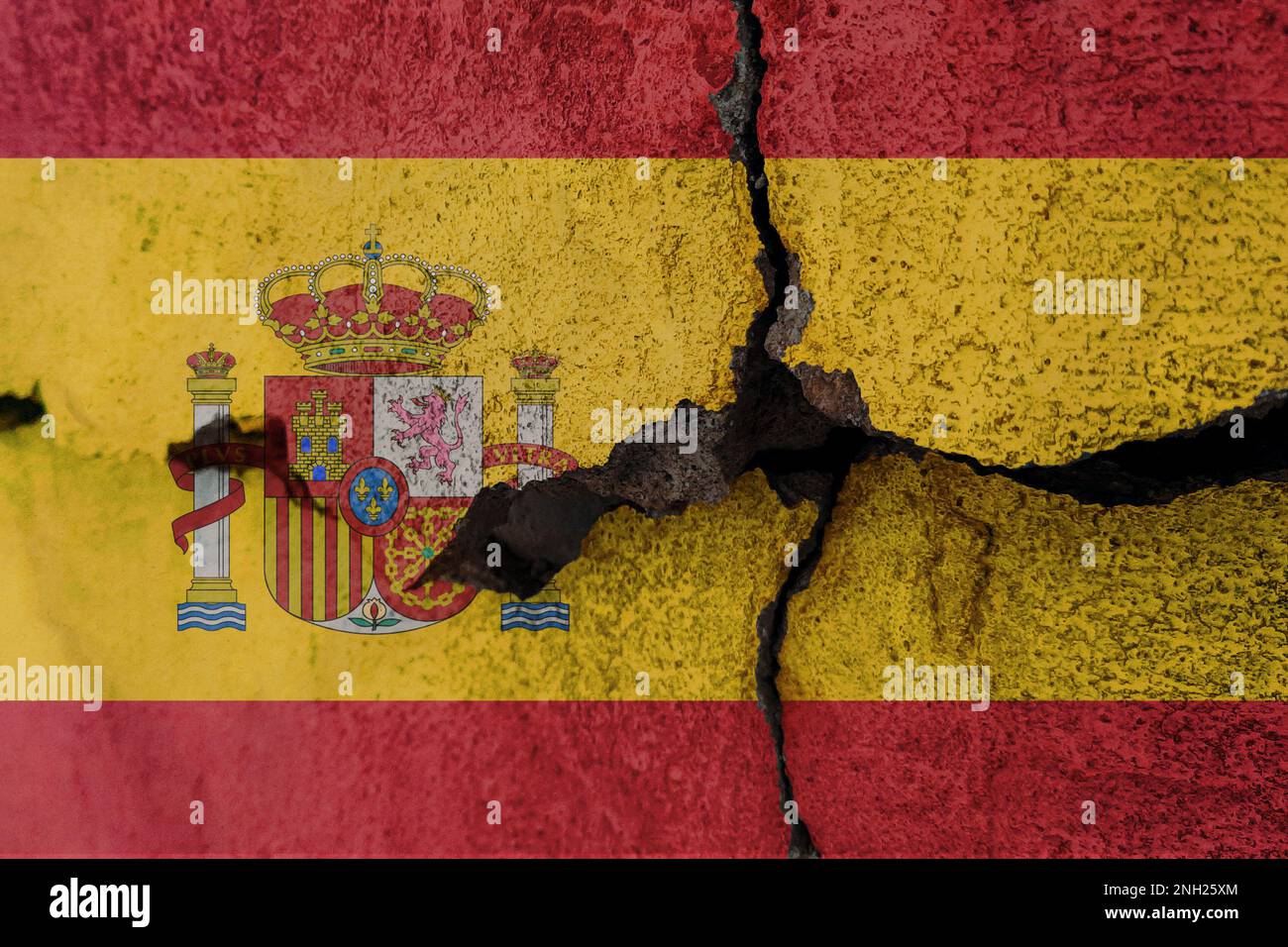 Spain flag on cracked wall. Earthquake or drought concept Stock Photo ...