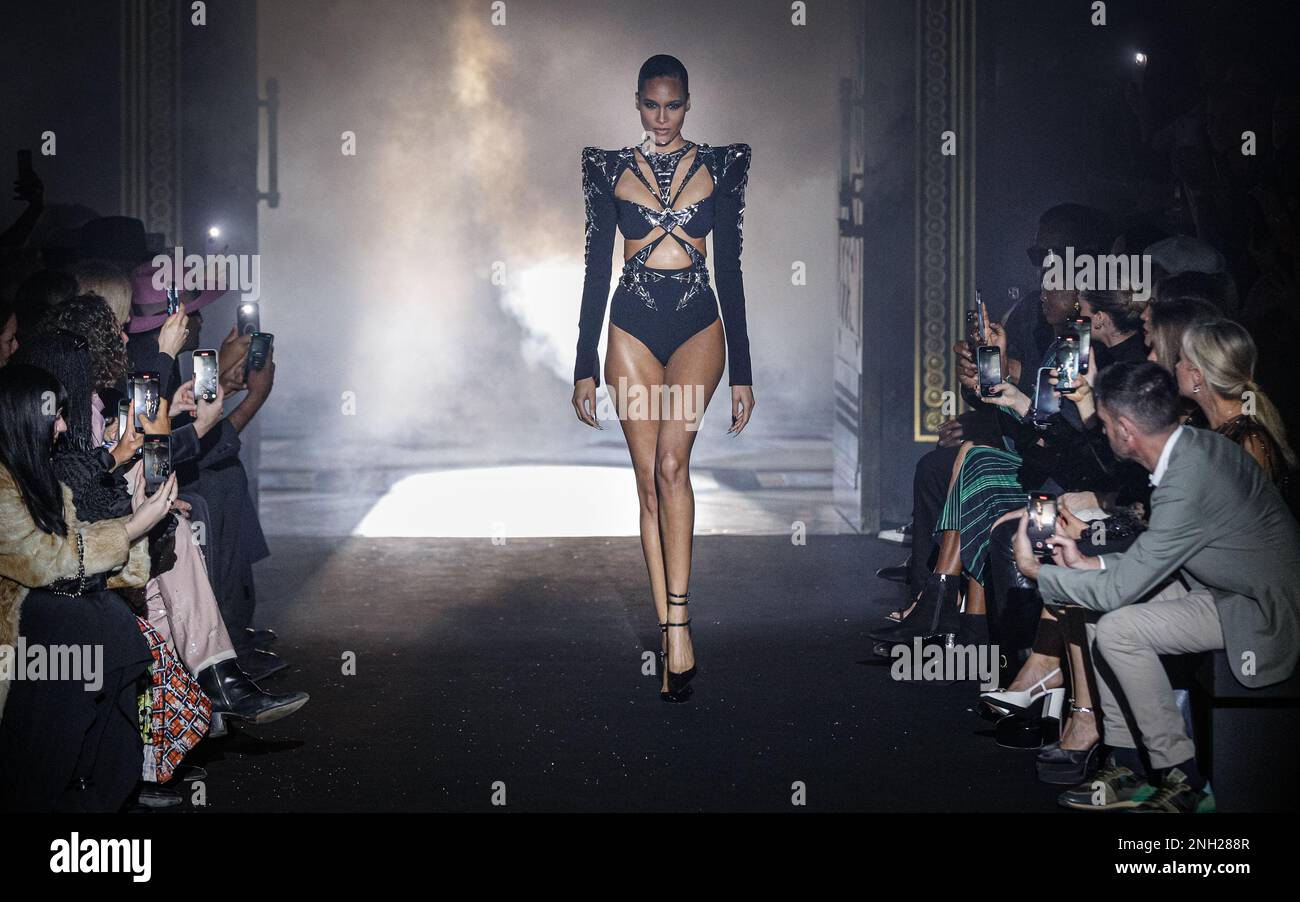 Freemasons Hall, London, UK. 19th Feb, 2023. Cindy Bruna, model.  Models on the catwalk, Julien MacDonald show, Julien X Gabriela Collection, Freemasons Hall, London Fashion Week. Credit: art press/Alamy Live News Stock Photo