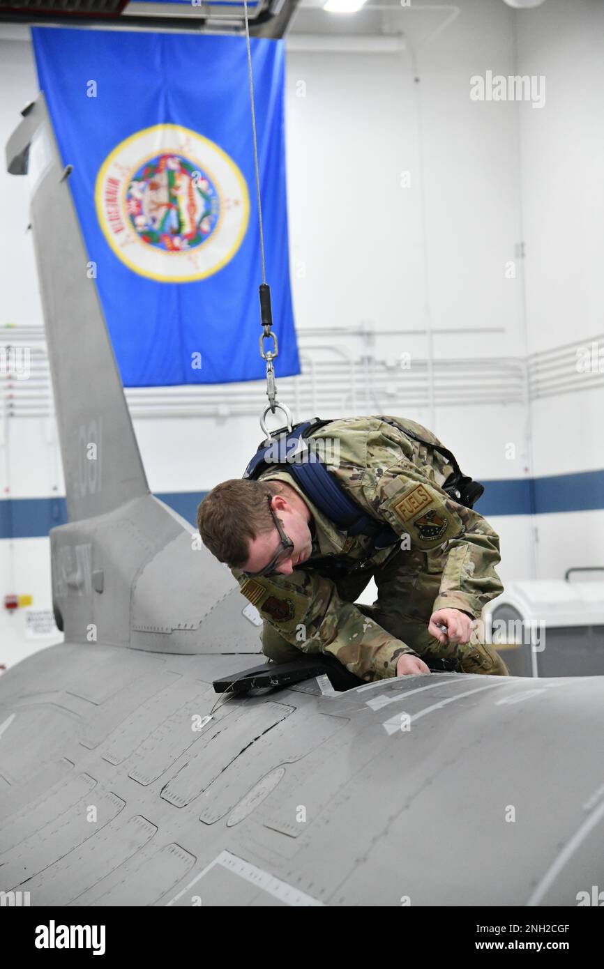 An Aircraft Fuel Systems specialist assigned to the 148th Fighter Wing