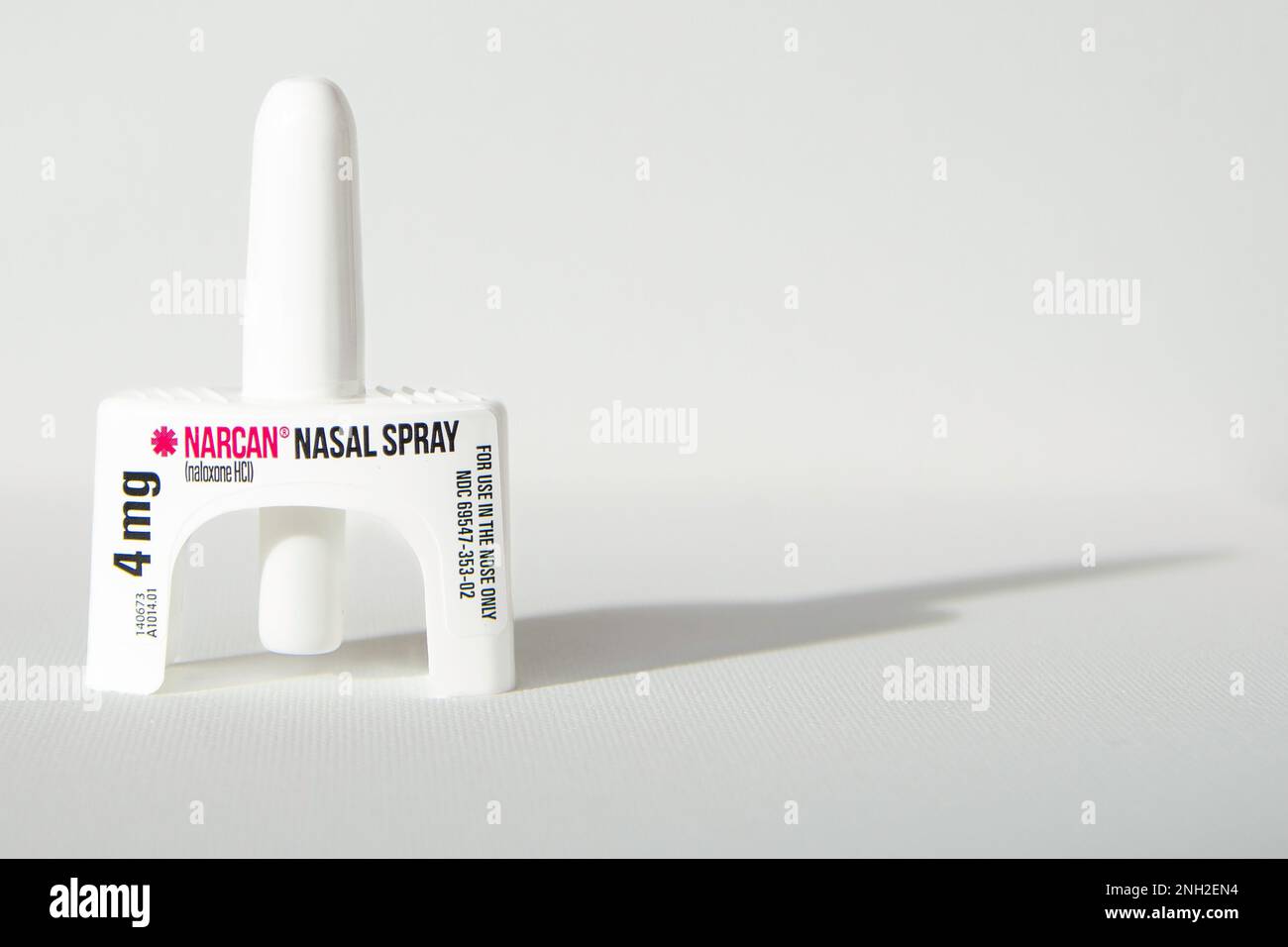 Narcan hi-res stock photography and images - Alamy