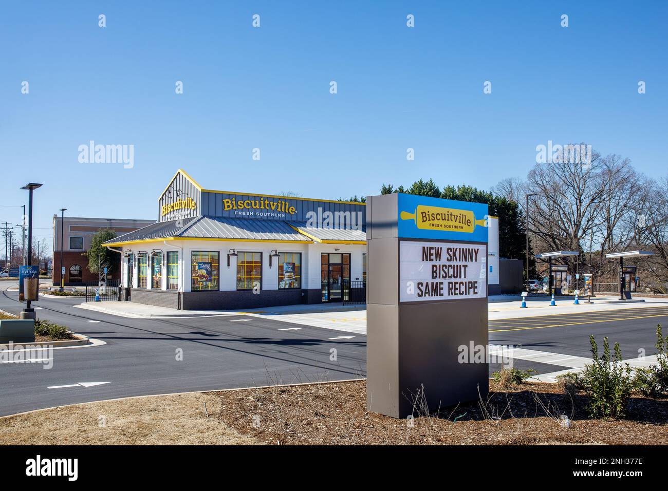 HICKORY, NC, USA18 FEB 2023 Buscuitville fast food restaurant, diagonal view with parking lot