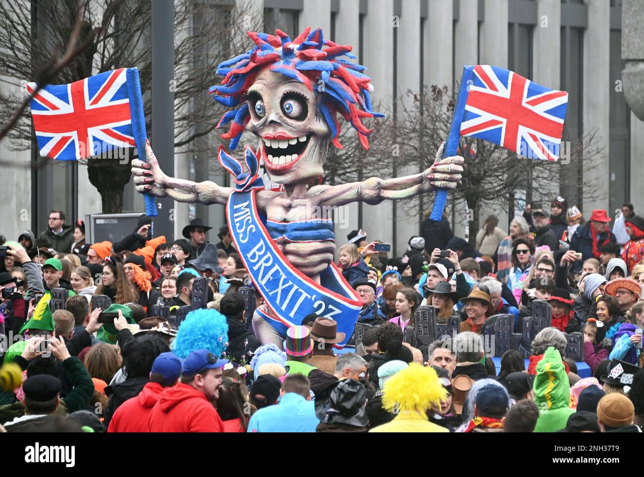 Rose Monday procession in Düsseldorf; theme float by Jaques Tilly: Brexit. Stock Photo