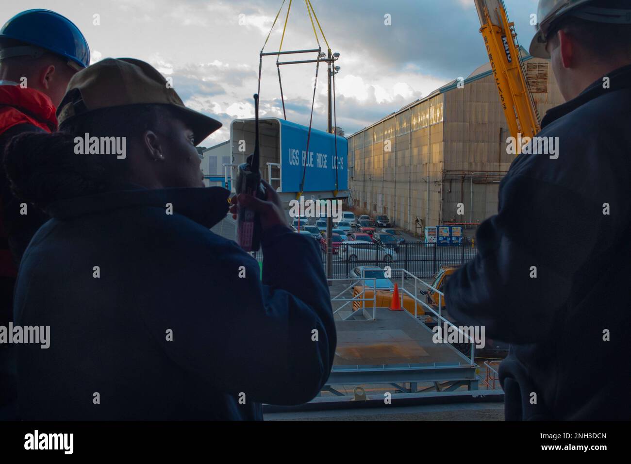 YOKOSUKA, Japan (Dec. 9, 2022) – Sailors aboard U.S. 7th Fleet flagship ...