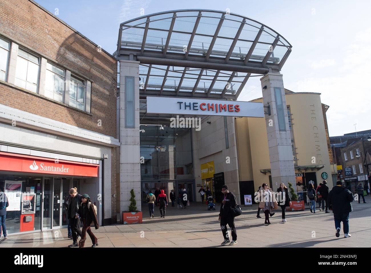 Uxbridge, London Borough of Hillingdon, UK. 9th February, 2023. Shoppers outside the Chimes Shopping Centre in Uxbridge Town Centre which was busy today. Credit: Maureen McLean/Alamy Stock Photo