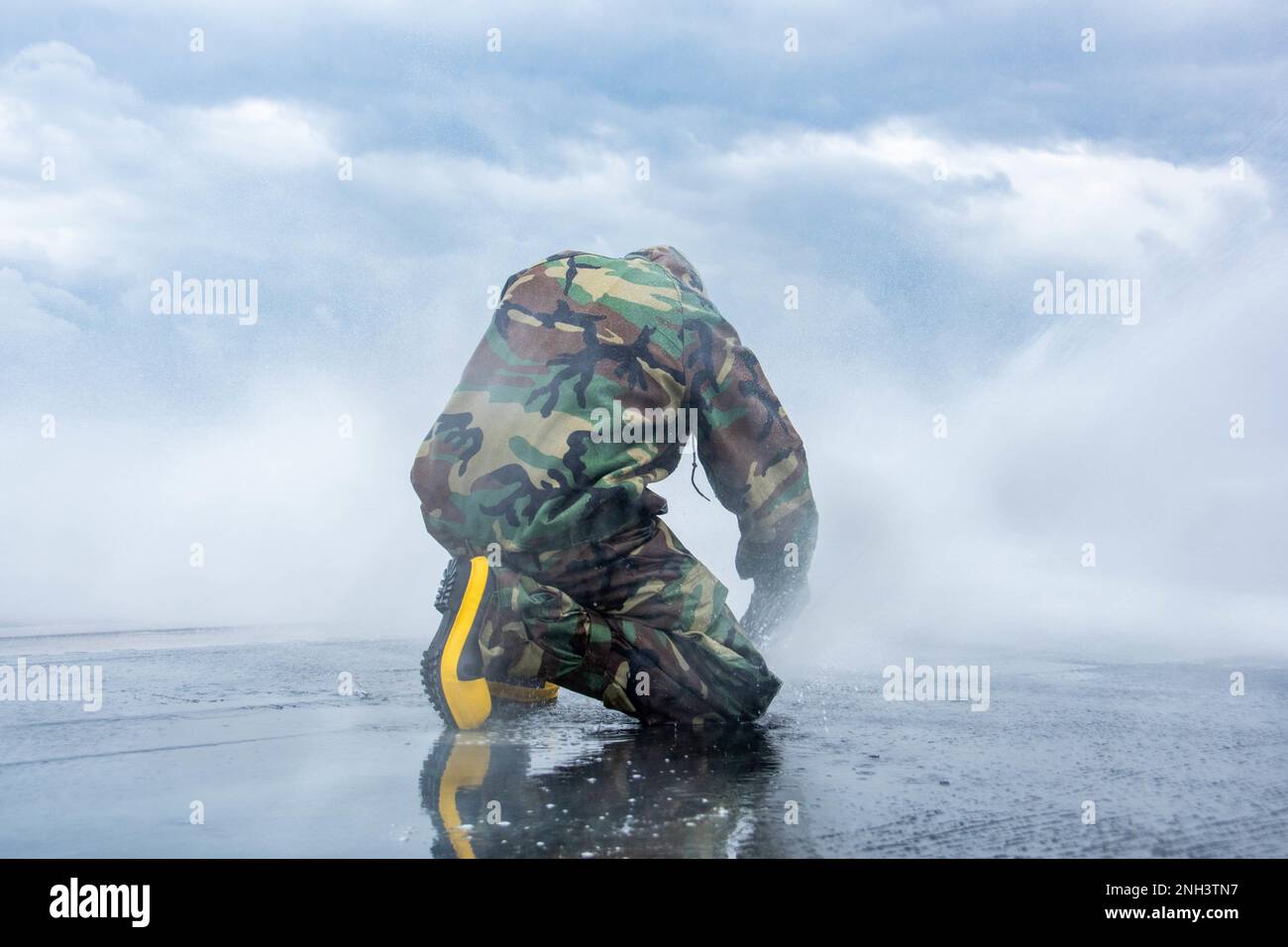 Countermeasure wash down system hires stock photography and images Alamy