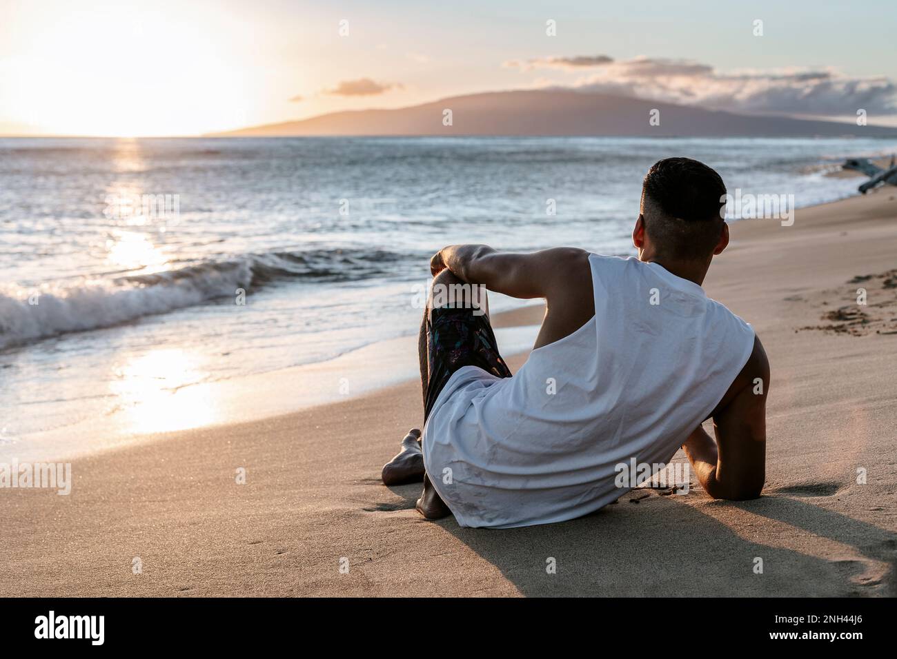 Lonely man watching sunset on hi-res stock photography and images - Alamy