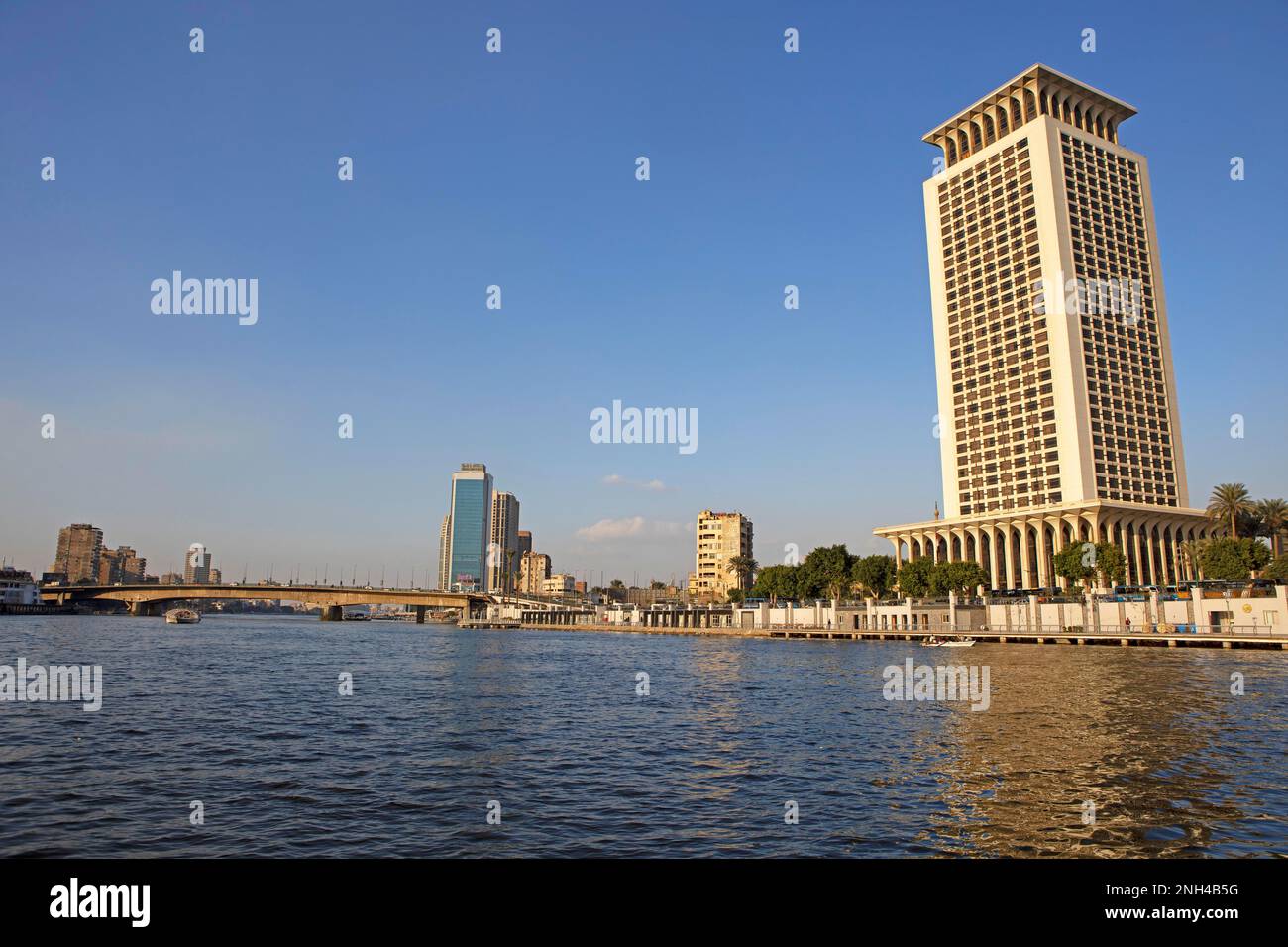 Cairo on the Nile, on the right the Egyptian Ministry of Foreign