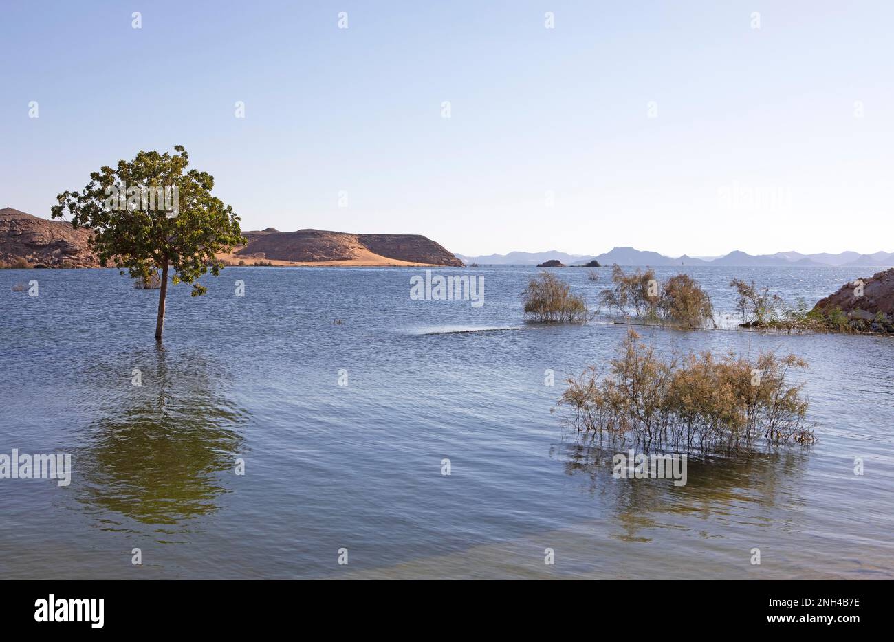 Lake Nasser Reservoir Nubian Desert Behind Egypt Stock Photo Alamy Lake Nasser Reservoir Nubian Desert Behind Egypt Stock Photo Alamy