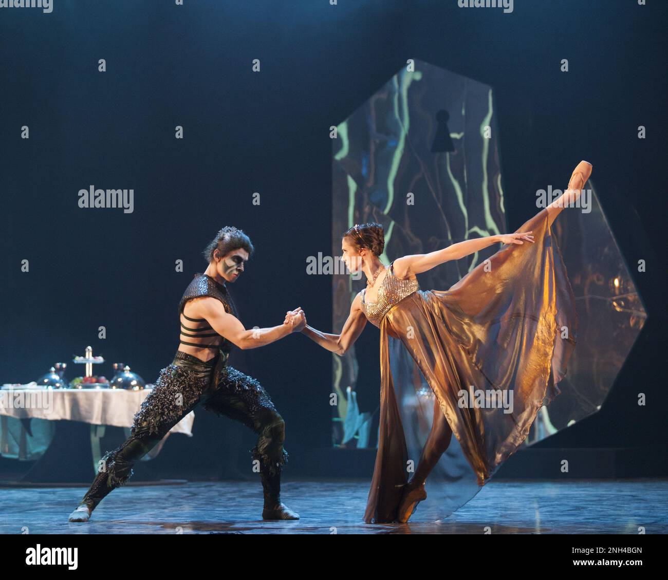 Northern Ballet Beauty and the Beast, Leeds Grand Theatre 2011 Stock Photo Alamy