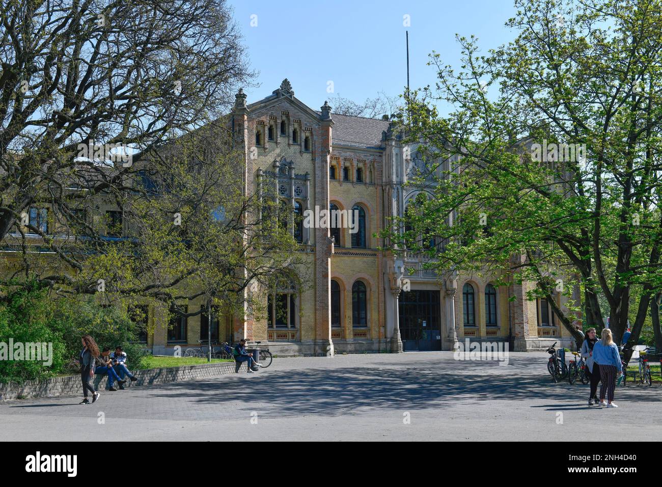 Marstallgebaeude, Gottfried Wilhelm Leibniz University of Hanover, Welfengarten, Hanover, Lower Saxony, Germany Stock Photo