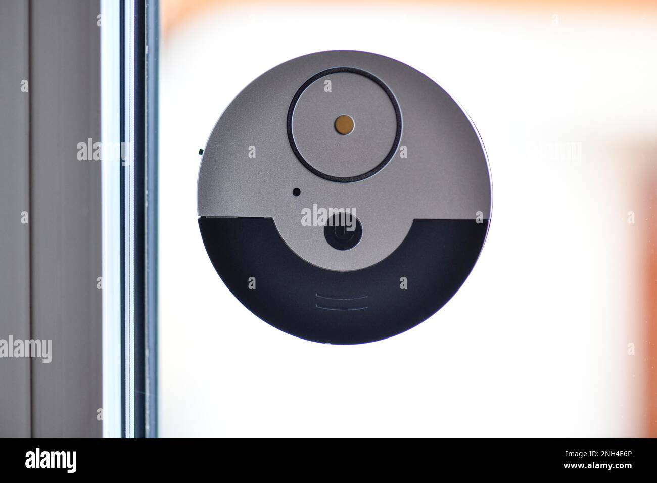 Window alarm, glass breakage detector, glass breakage alarm for windows, siren, with vibration