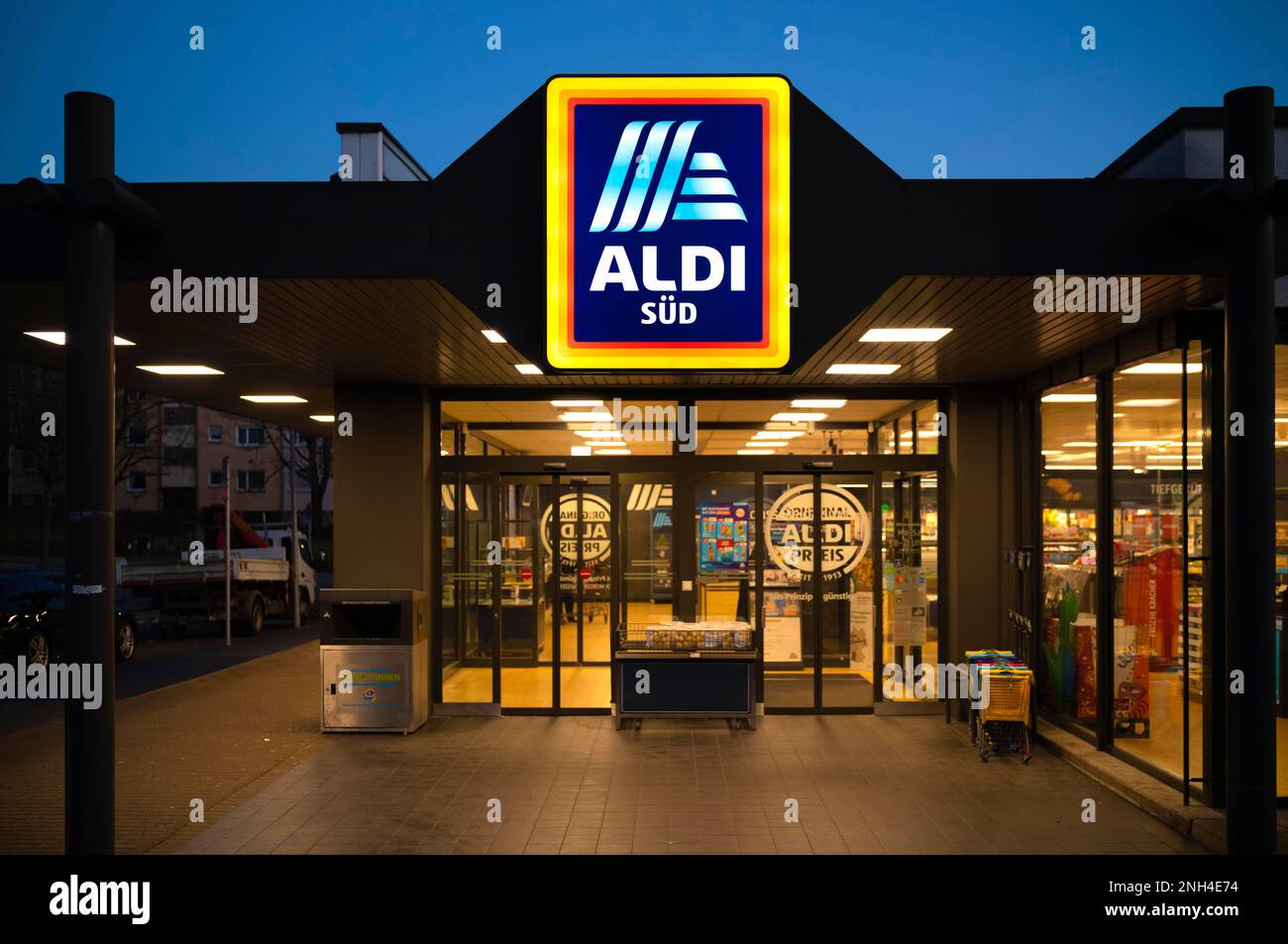 Entrance ALDI Sued, retail chain, grocery shop, logo on sign, blue hour, Stuttgart, Baden-Wuerttemberg, Germany Stock Photo