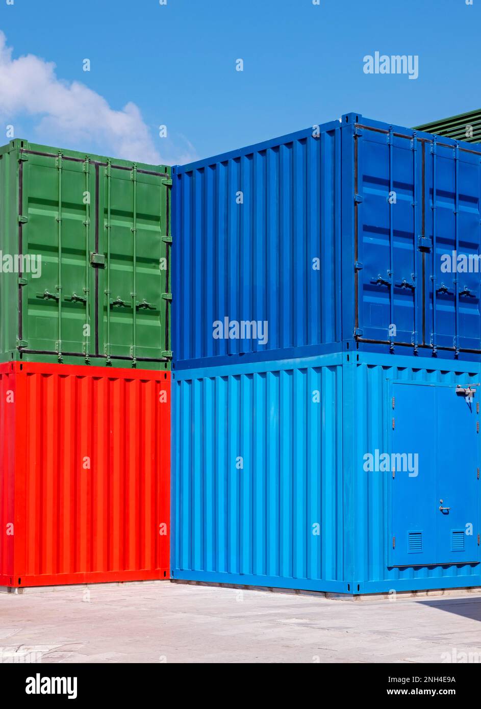 Doha Containers Yard, Box Park, Old Doha Port, Qatar Stock Photo - Alamy
