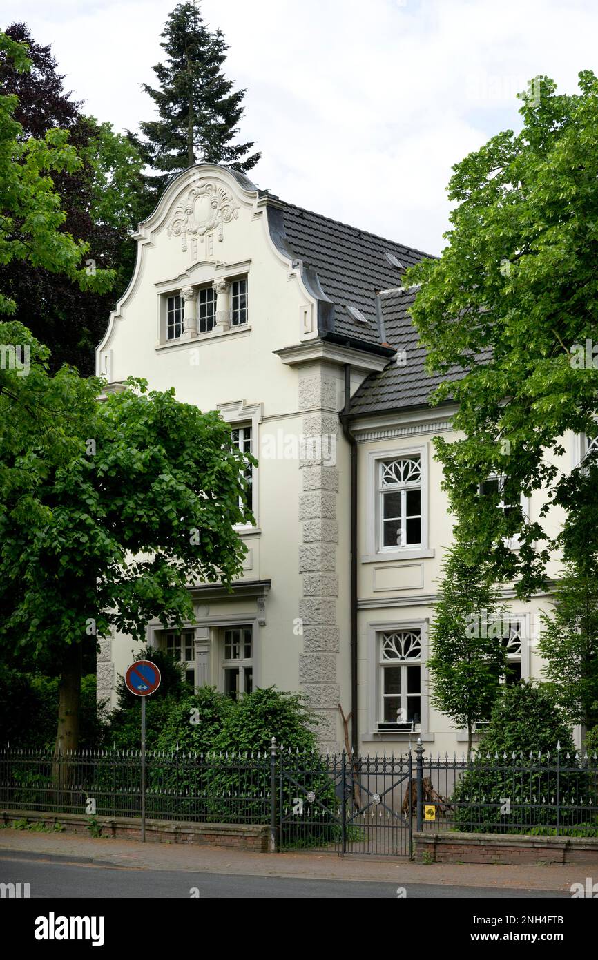 Entrepreneurial villa hi-res stock photography and images - Alamy