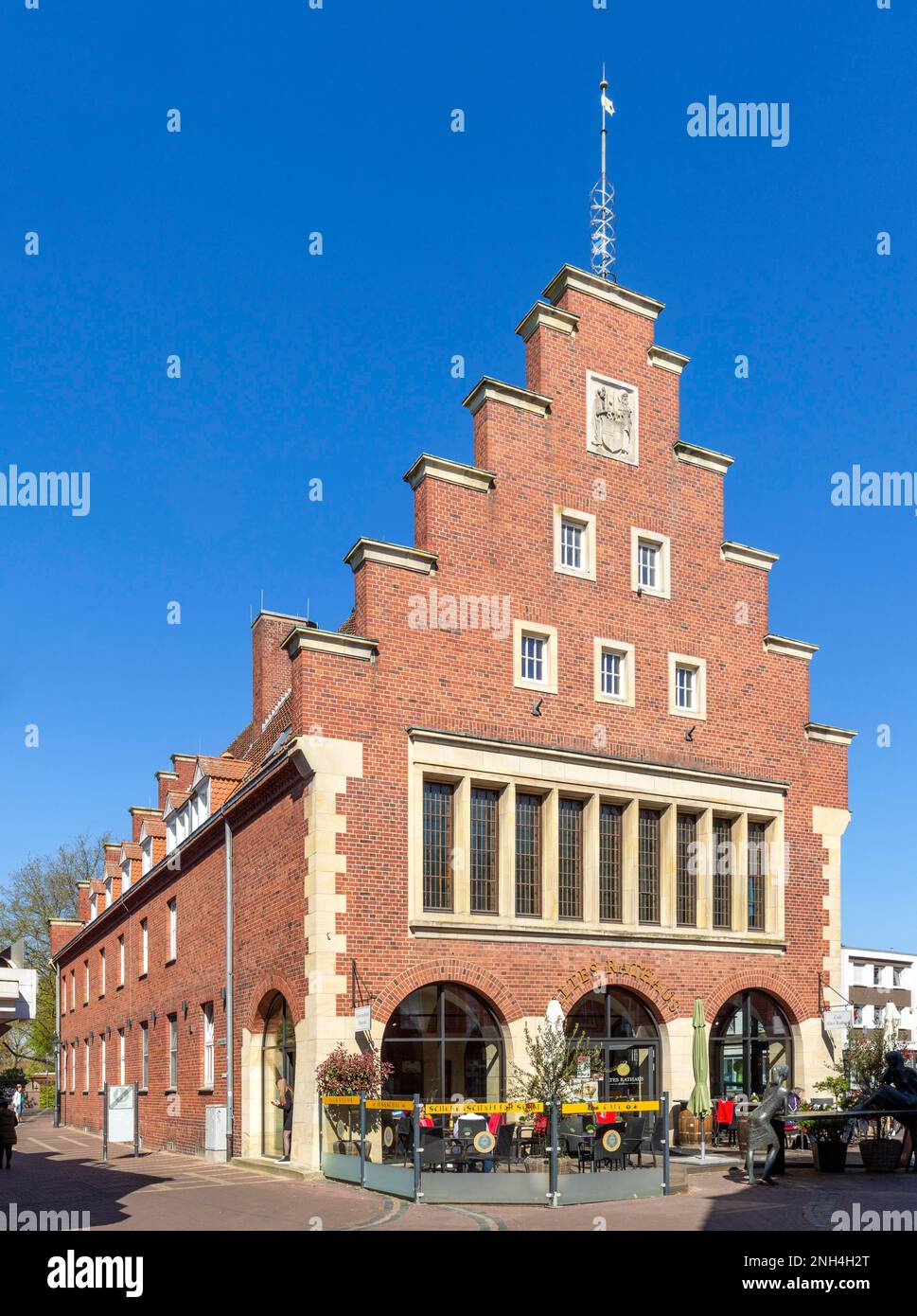 Old town hall of the town of Vreden, today municipal music school, cafe and silhouette museum, Vreden, Muensterland, North Rhine-Westphalia, Germany Stock Photo