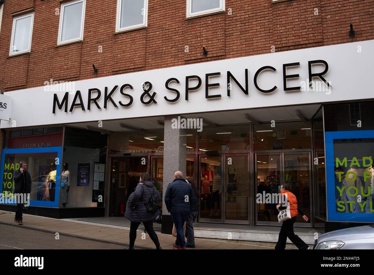 marks and spencer city centre exterior Stock Photo Alamy