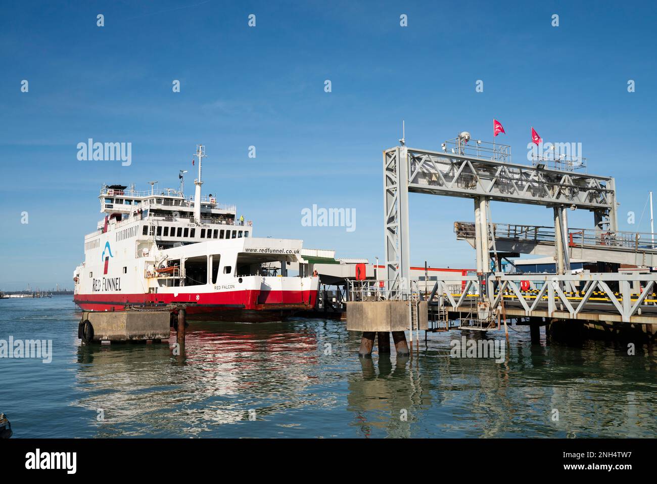 The Red Funnel Ferry, Red Falcon, docking at East Cowes on a sunny day. Stock Photo