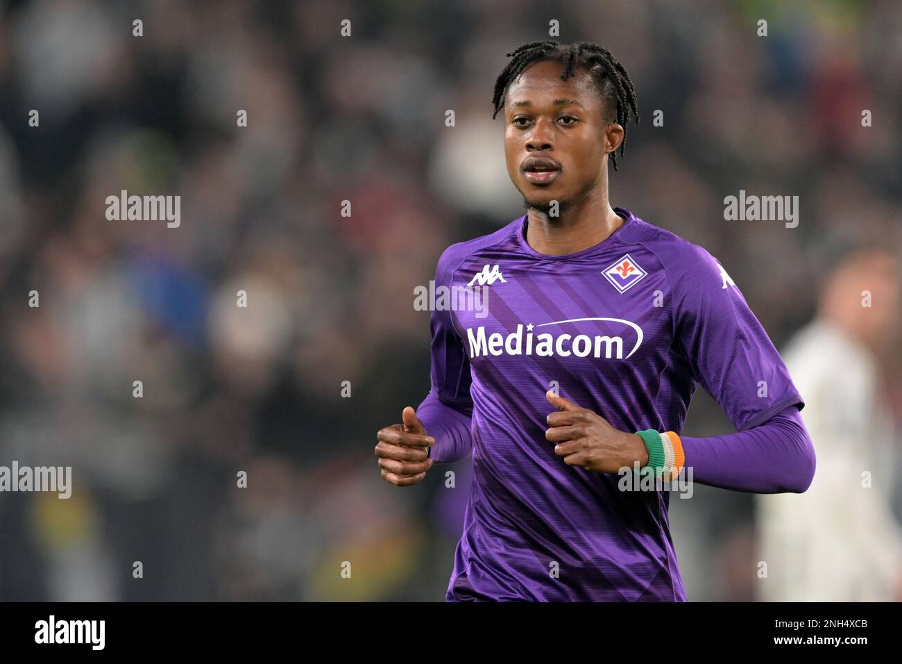 Christian Kouame of ACF Fiorentina and Alex Sandro of Juventus FC compete  for the ball during the Serie A football match between Juventus FC and ACF  Stock Photo - Alamy