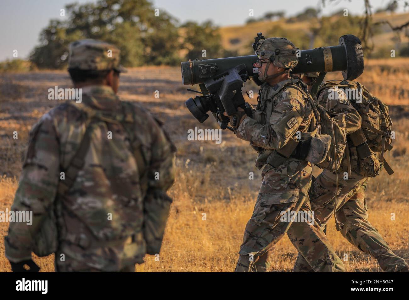 Arizona Army National Guard Spc Giovanni Alvarato An Infantryman