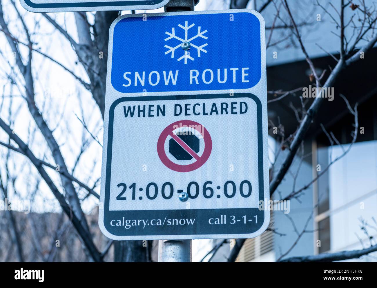 Snow Route sign, Calgary, 2 Street SW, Alberta, Canada Stock Photo