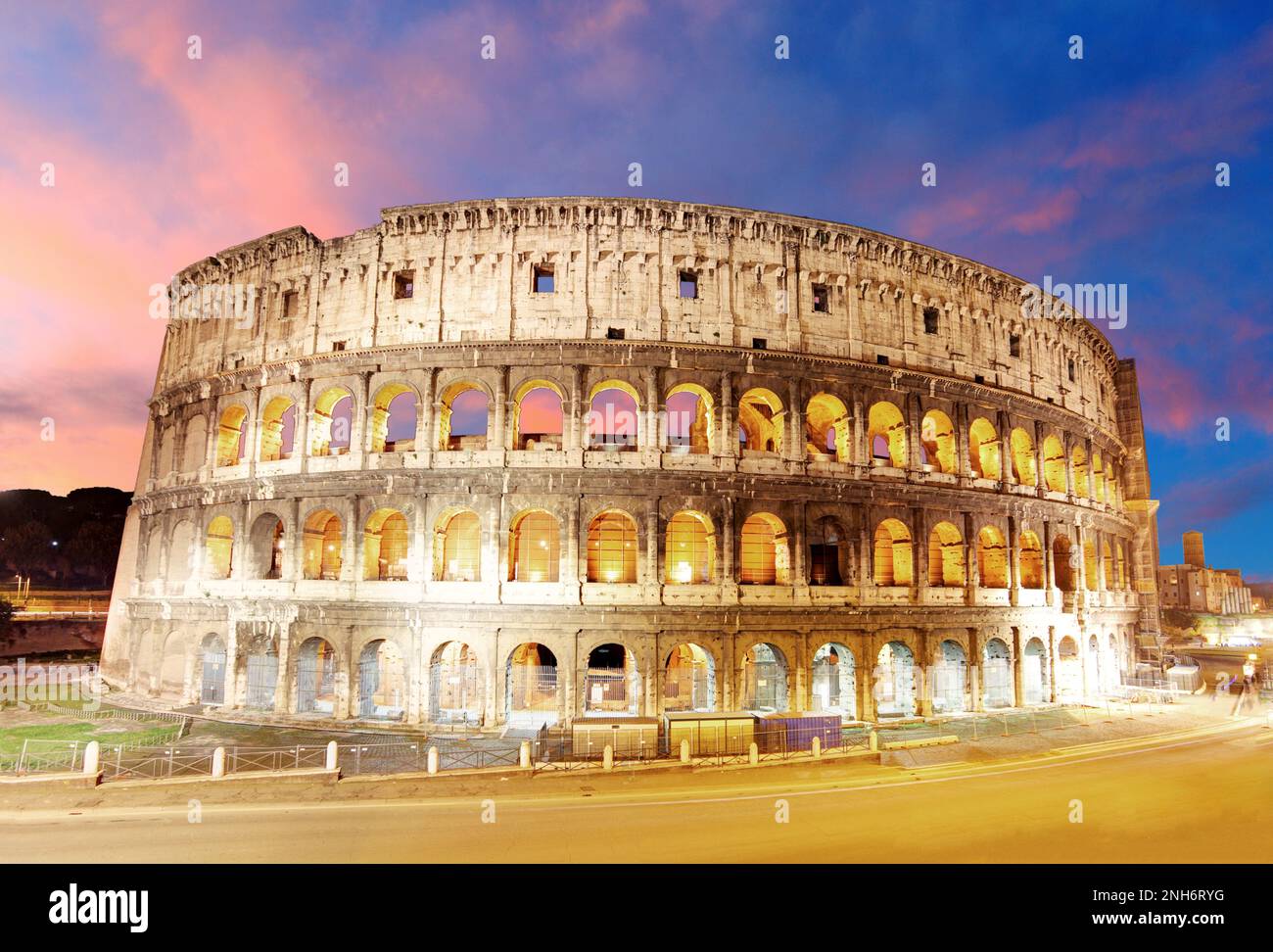 Famous Rome Structures Ancient architecture famous roman hi-res stock photography and images ...
