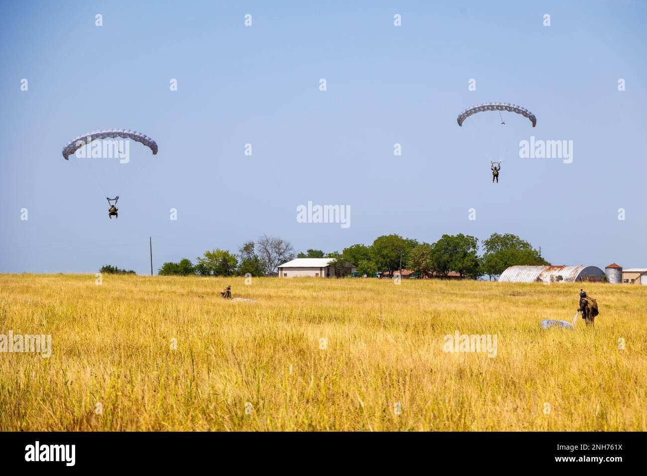 U.S. Marines with Force Reconnaissance Company, III Marine
