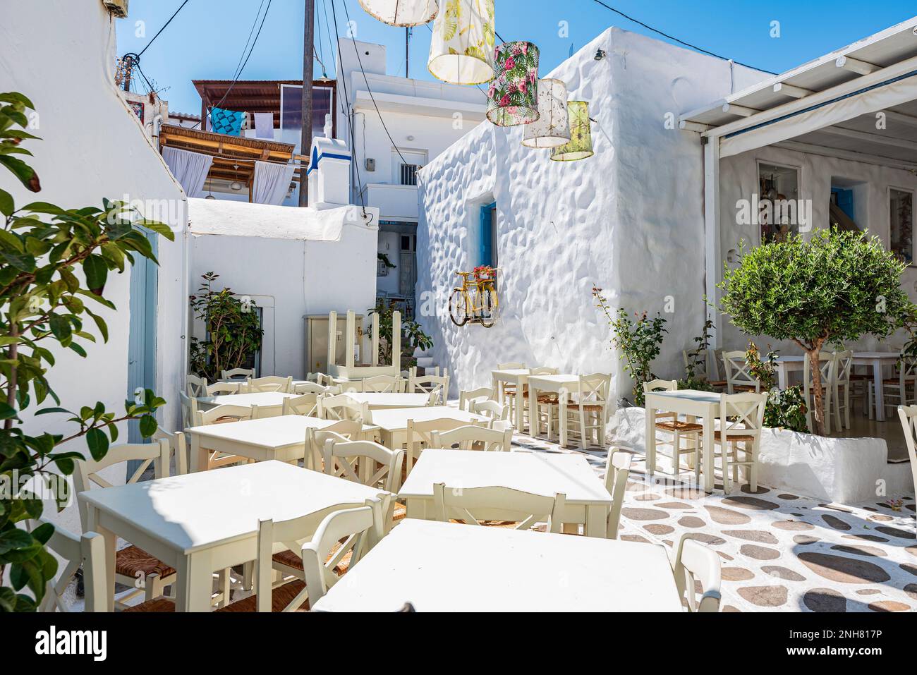 Traditional Greek Taverna Stock Photo - Alamy