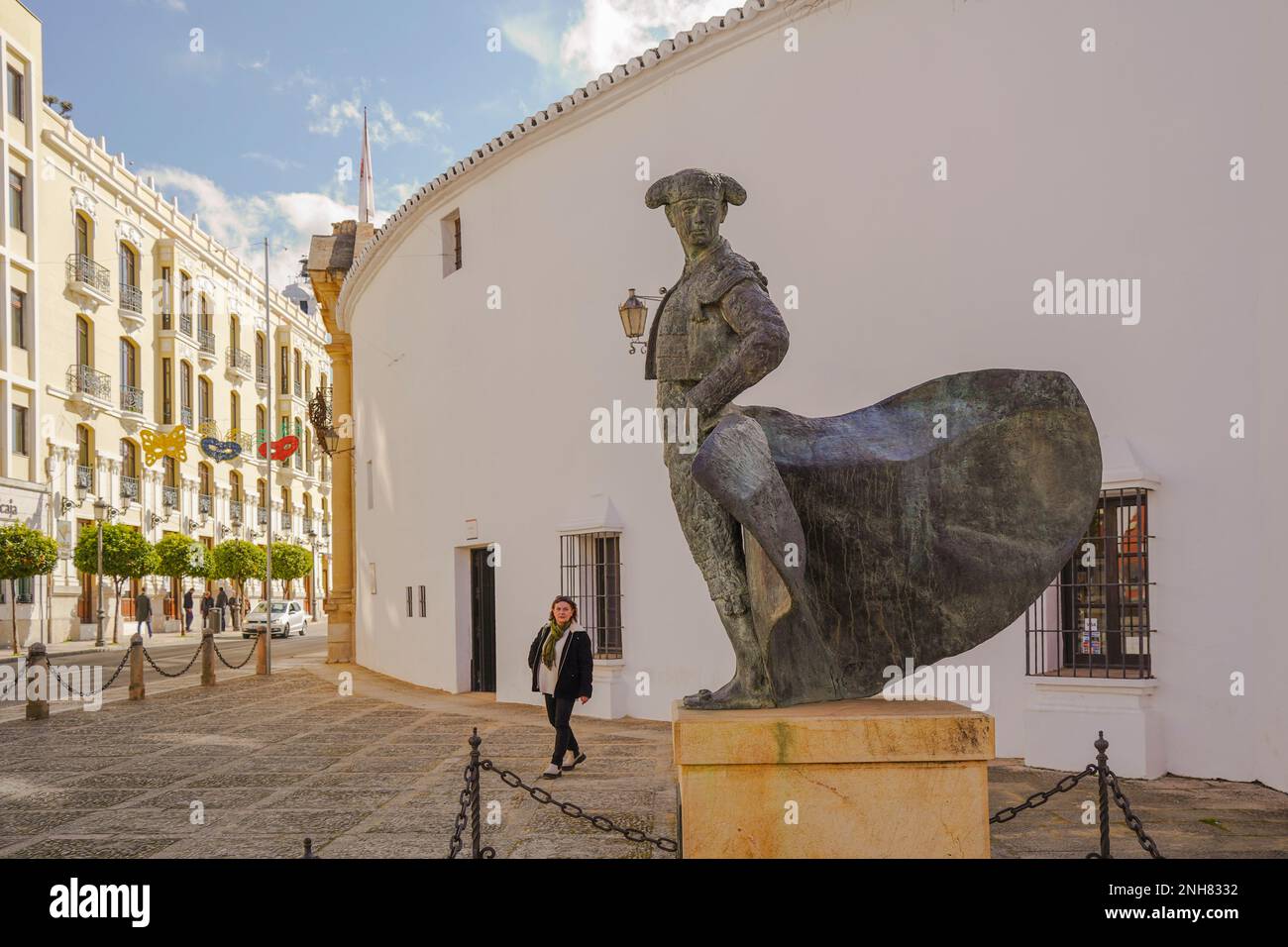 Bronze statue of the bullfighter Cayetano Ordoñez, in front of the bullring. Ronda, Málaga, Andalucia, Spain. Stock Photo