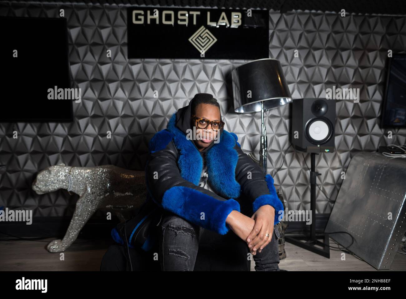 Cardinal Official Rapper Kardinal Offishall recently joined legendary hip-hop label Def Jam ...