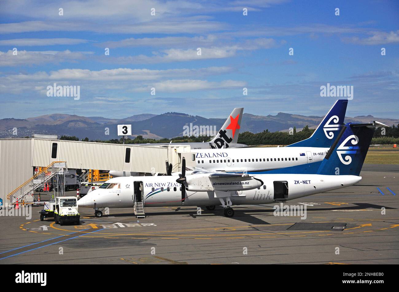 Air NZ aircraft De Havilland Canada Dash 8-300 on tarmac, Domestic Terminal, Christchurch Airport, Christchurch, Canterbury, New Zealand Stock Photo