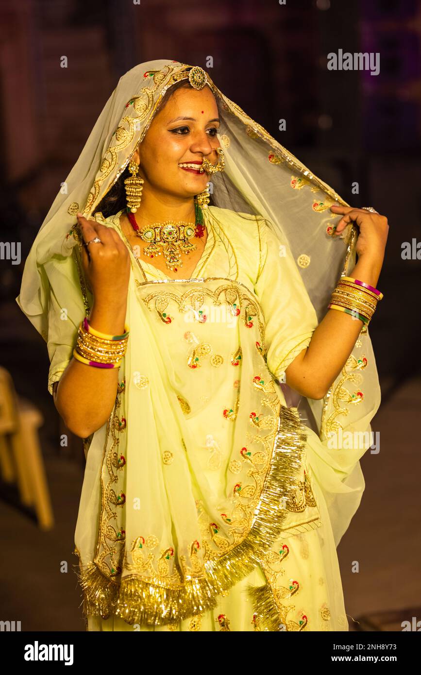 Rajputi Poshak, Dress, Suits, Saree, Jewellery for Women Online | Ranisa