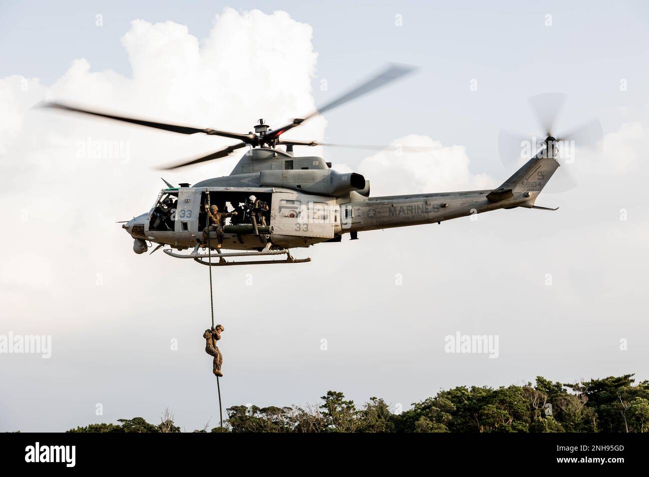 Rappelling out of helicopter hi-res stock photography and images