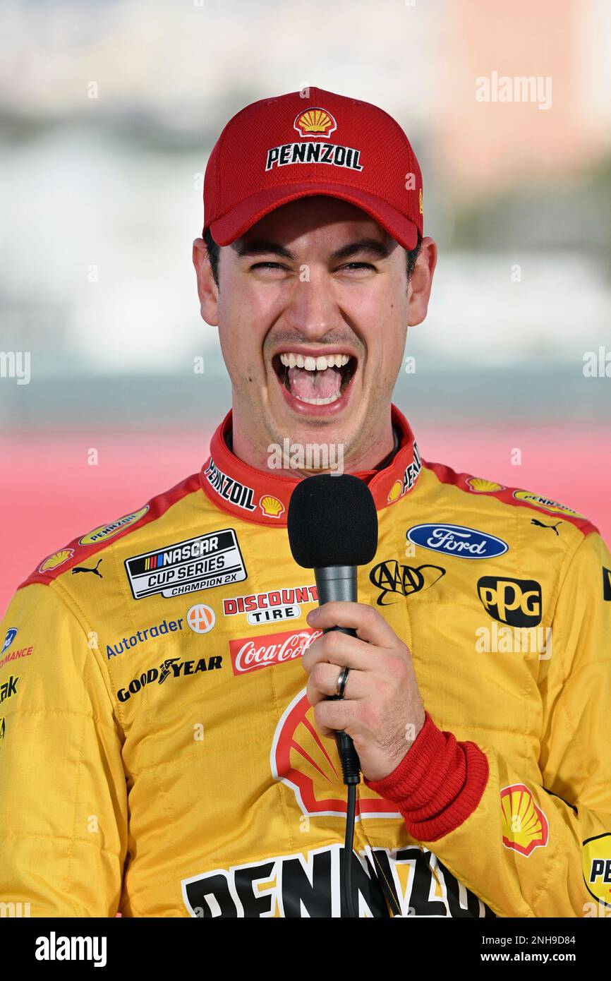 LOS ANGELES, CA - FEBRUARY 04: Joey Logano (#22 Team Penske Shell ...