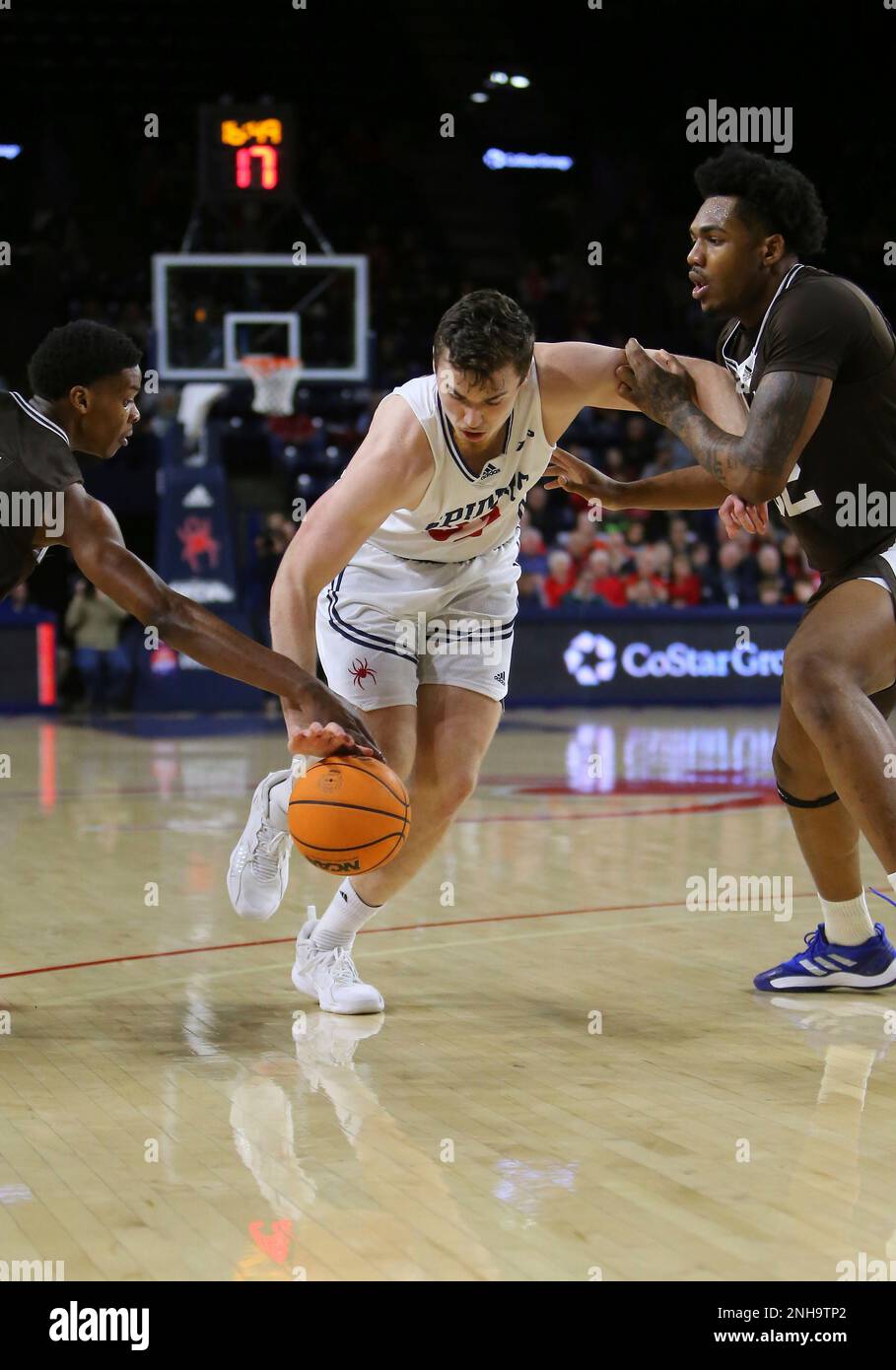 RICHMOND, VA FEBRUARY 01 St. Bonaventure Bonnies forward Yann Farell