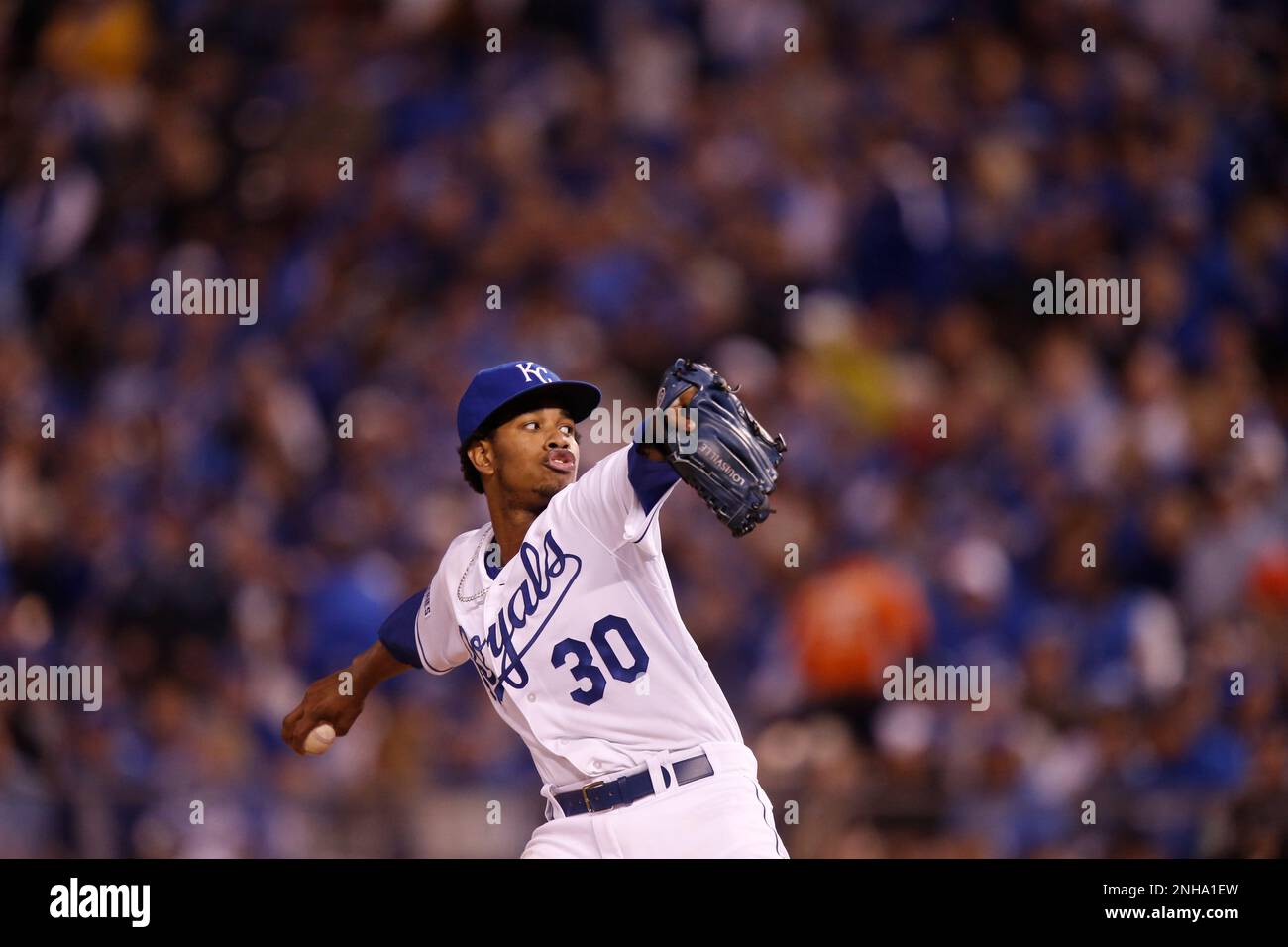 Royals Yordano Ventura pitches in the fifth inning during Game 6 of the World  Series at