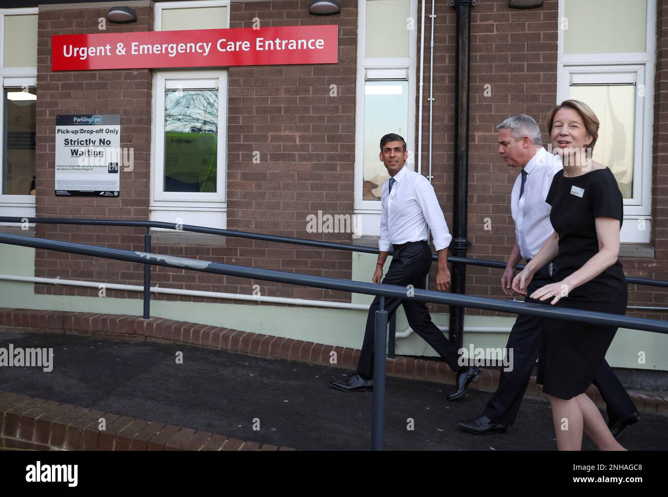 From left, British Prime Minister Rishi Sunak, British Secretary of