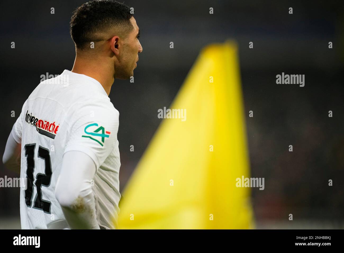 Achraf Hakimi will wear number 2 for Paris Saint-Germain