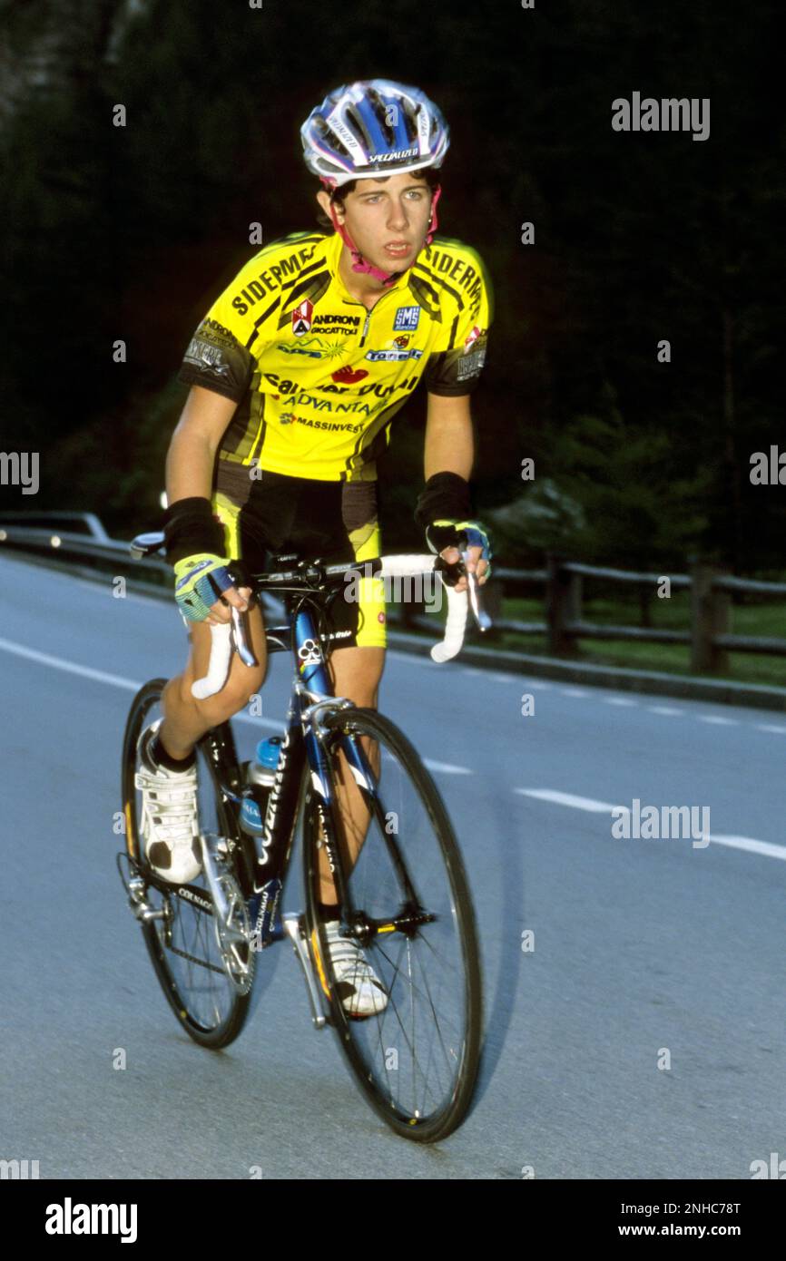 Ciclismo, Scalata Al Simplon Pass, Svizzera Stock Photo